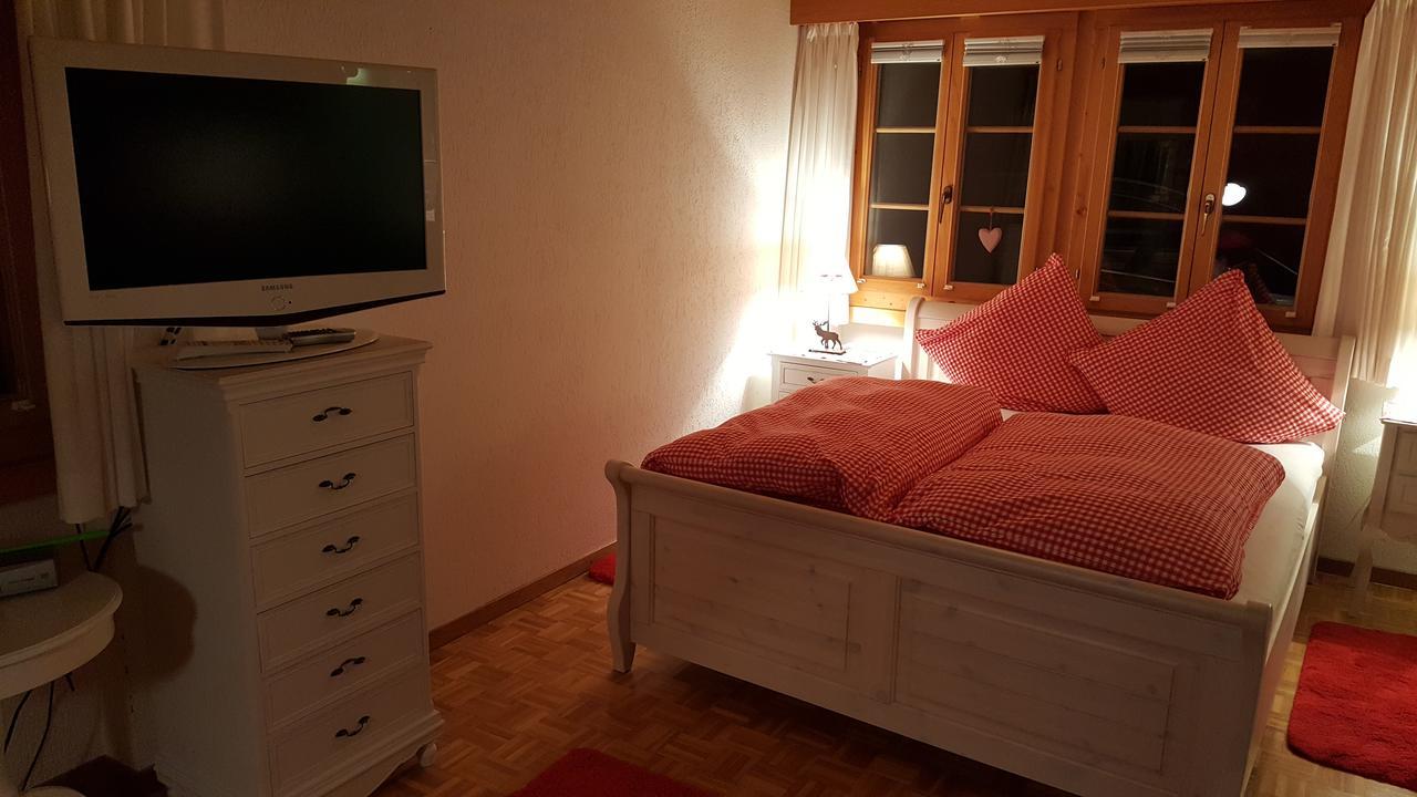 Bergluft Bed & Breakfast Lenk Dış mekan fotoğraf
