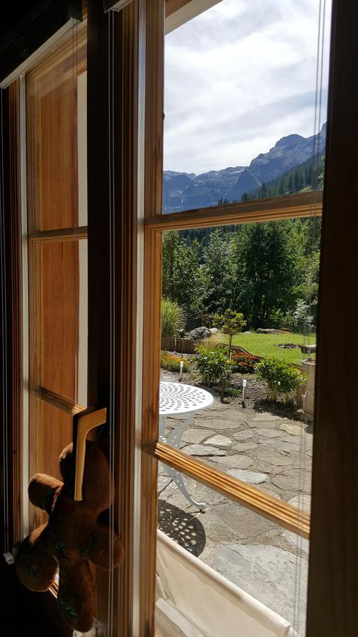 Bergluft Bed & Breakfast Lenk Dış mekan fotoğraf